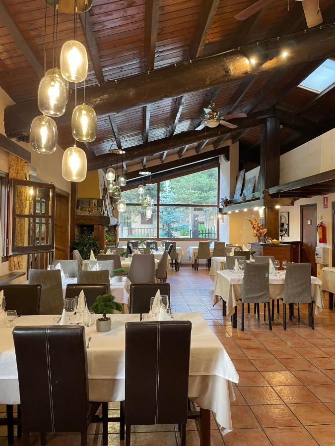 Hotel Avet La Coma I La Pedra Eksteriør bilde